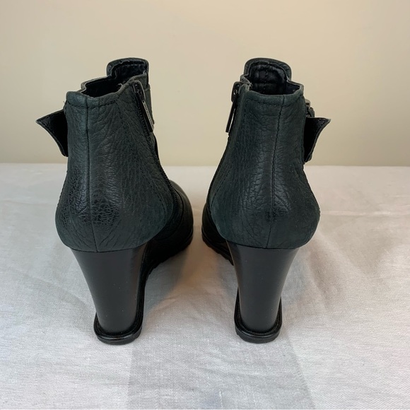 Kenneth Cole Reaction Leather Storm Wedge Ankle Boot- Sz 7 - Picture 4 of 13